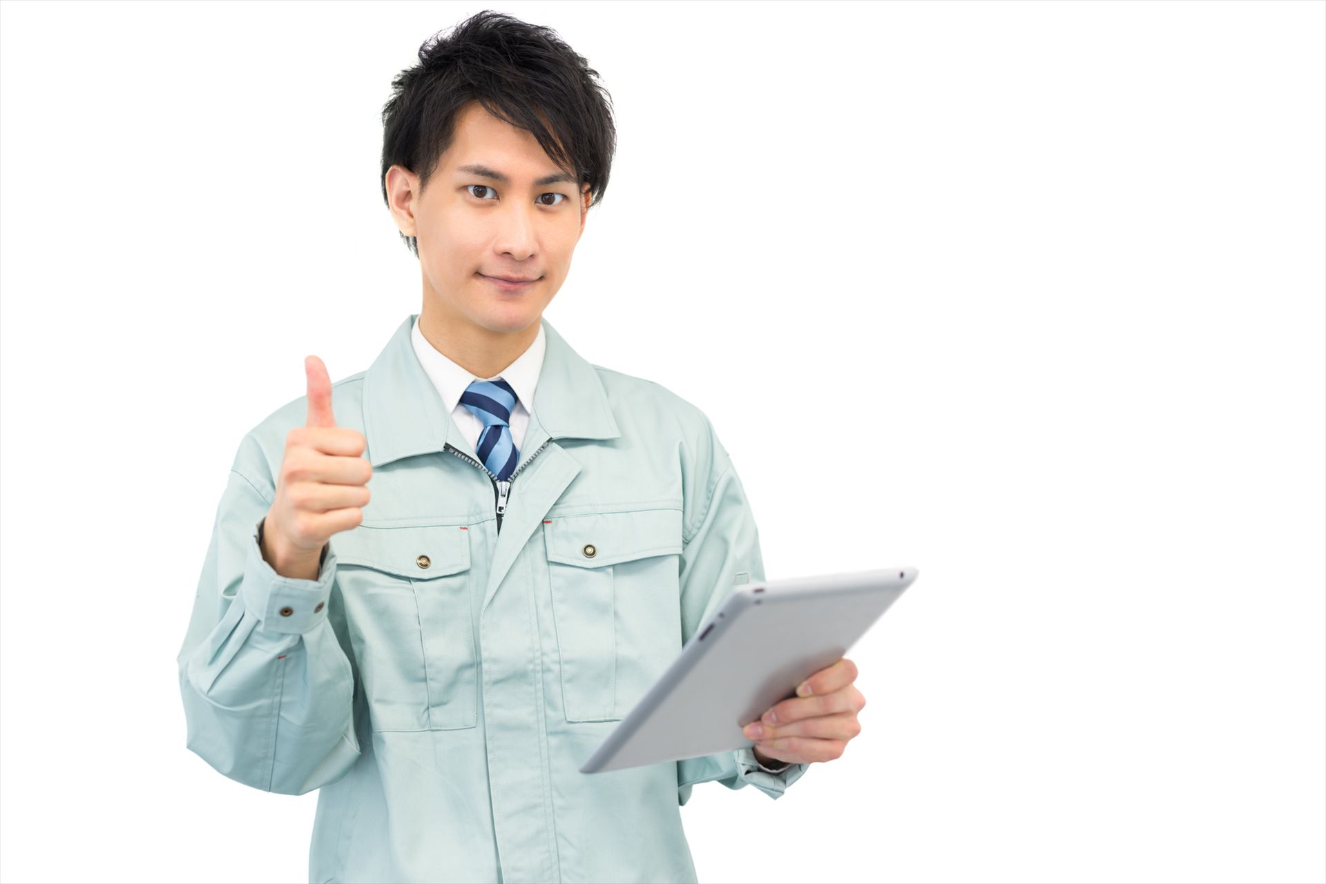 クロス張替えを行うスタッフ (3)